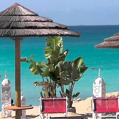 فندق مبيت وإفطار La Dimora Di Teti 3*